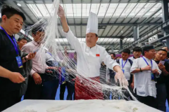出绝招亮绝活及你都见过什么样绝活